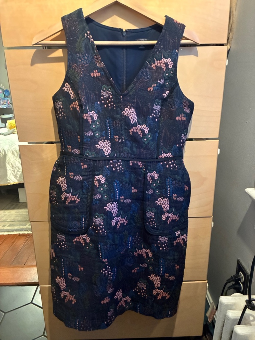 Ann Taylor petite Sleeveless Navy Floral Jacquard Midi Dress - V-Neck
